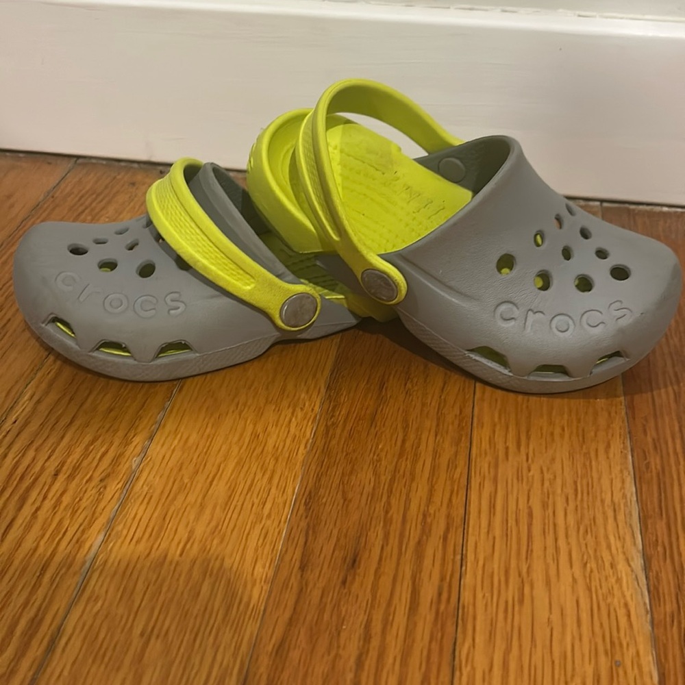 Crocs